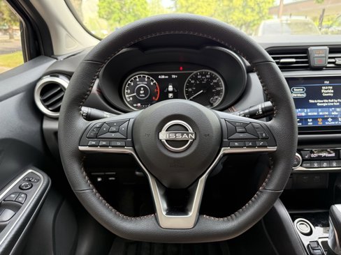 New 2025 Nissan Versa SR w/ Trunk Package image 24