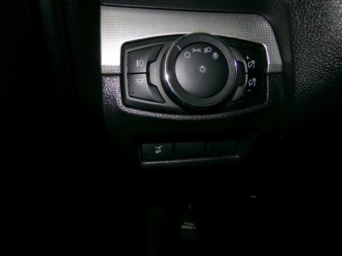 Used 2015 Ford Explorer XLT w/ Equipment Group 202A image 14