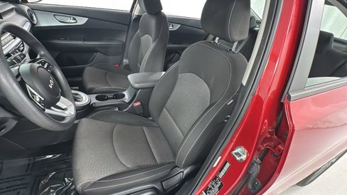 Used 2023 Kia Forte LXS image 10