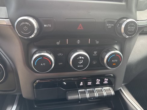 Used 2022 RAM 1500 Big Horn image 23