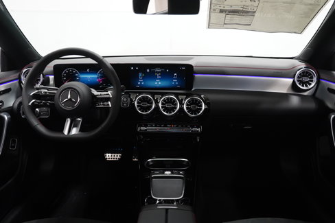 New 2025 Mercedes-Benz CLA 250 4MATIC image 18