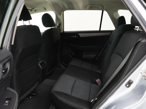 Used 2017 Subaru Outback 2.5i Premium image 16