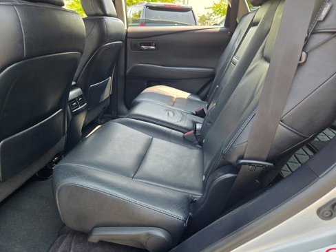 Used 2013 Lexus RX 450h AWD image 17