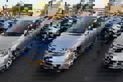 Used 2010 Honda Civic LX image 2