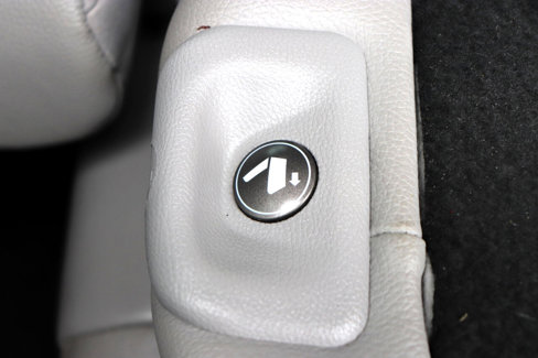 Used 2016 Honda Pilot Touring image 31