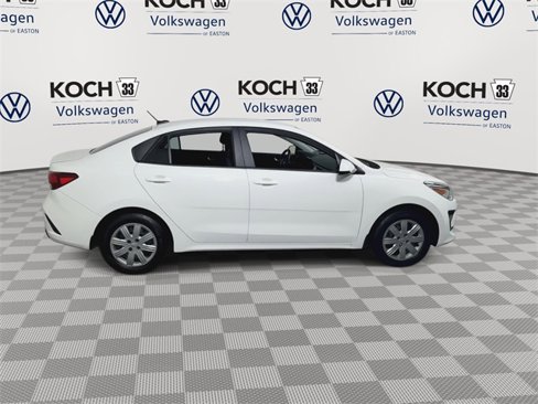 Used 2023 Kia Rio S image 2