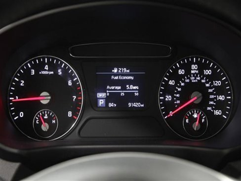 Used 2020 Kia Sorento LX w/ LX I4 Convenience Package image 8