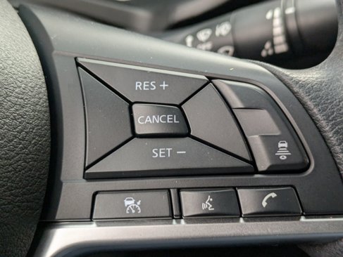Certified 2023 Nissan Sentra SV image 17