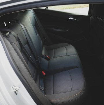 Used 2018 Chevrolet Cruze LS image 26