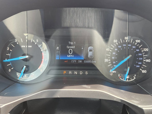 Used 2017 Ford Edge SE image 22