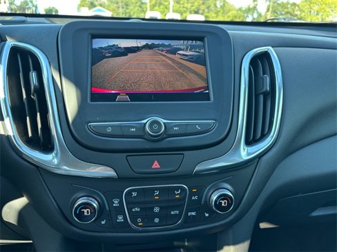 Used 2020 Chevrolet Equinox LT image 20
