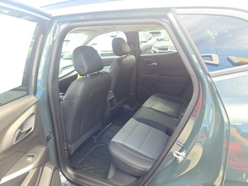 New 2025 Chevrolet Trax LT w/ Driver Confidence Package image 26