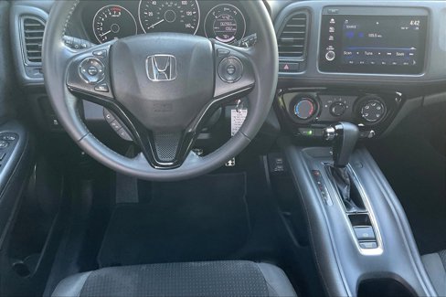 Used 2019 Honda HR-V Sport image 8