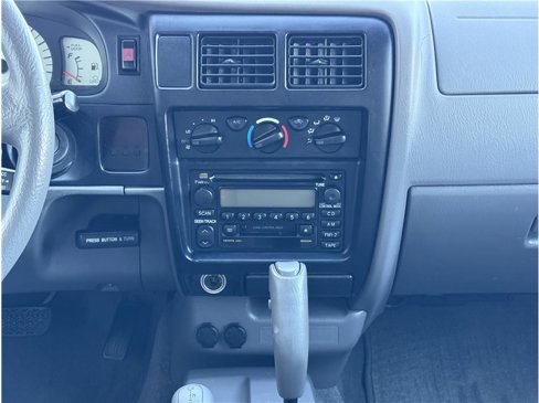 Used 2004 Toyota Tacoma 4x4 Double Cab image 17