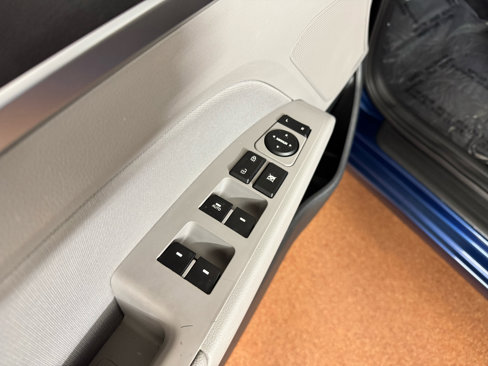 Used 2020 Hyundai Elantra Value Edition image 14
