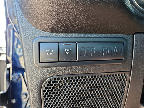 Used 2013 Jeep Wrangler Unlimited Rubicon w/ Connectivity Group image 14