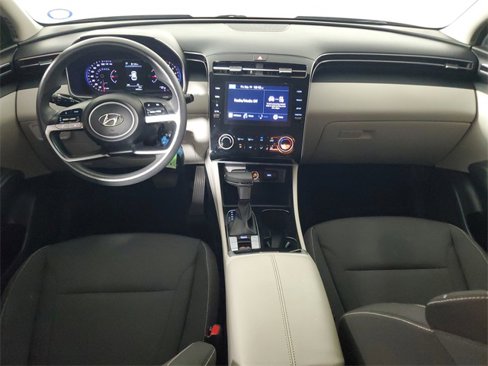 Used 2022 Hyundai Tucson SE image 15