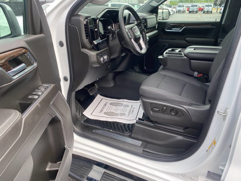 Used 2023 GMC Sierra 1500 SLE image 22