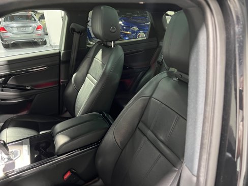 Used 2020 Land Rover Range Rover Evoque SE image 25