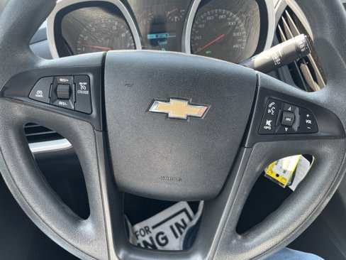 Used 2015 Chevrolet Equinox LS image 14