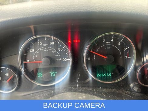 Used 2013 Jeep Wrangler Unlimited Sport image 3