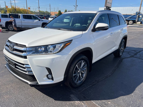 Used 2019 Toyota Highlander XLE image 5