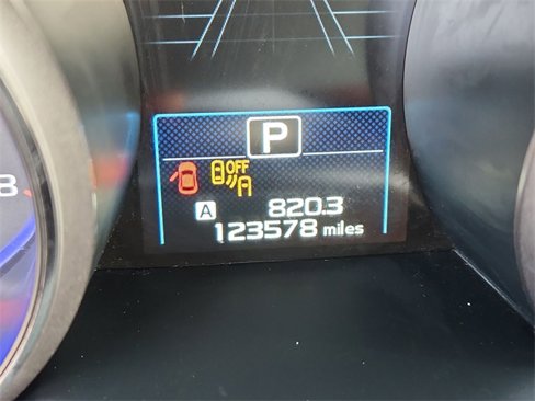 Used 2017 Subaru Outback 2.5i Limited image 14