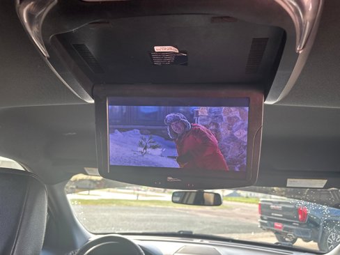 Used 2018 Ford Explorer XLT w/ Equipment Group 202A image 38