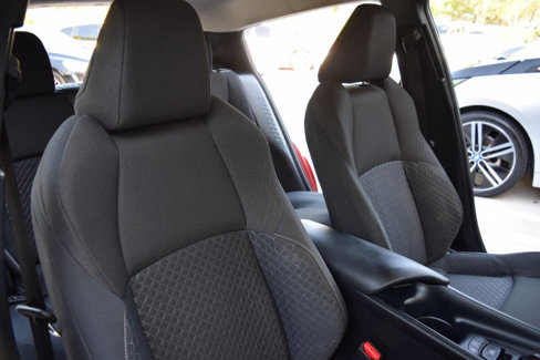 Used 2020 Toyota C-HR LE image 45