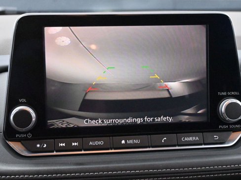 Used 2021 Nissan Rogue S image 20