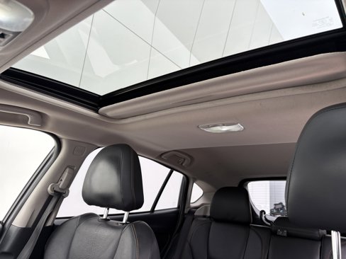 Used 2018 Subaru Crosstrek 2.0i Limited image 12