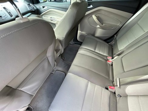 Used 2015 Ford Escape SE image 11