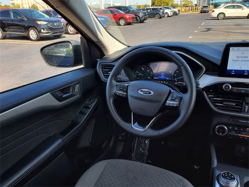 Used 2022 Ford Escape SE w/ Convenience Package image 8