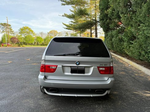 Used 2004 BMW X5 4.8is image 8