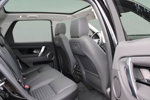 Certified 2025 Land Rover Discovery Sport S image 13