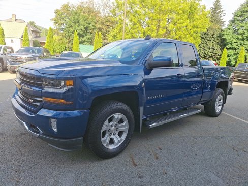 Used 2019 Chevrolet Silverado 1500 LT w/ All Star Edition image 3