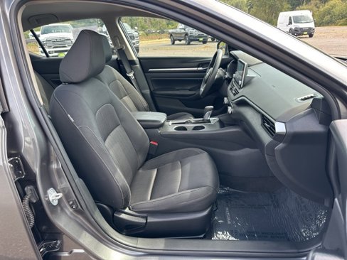 Used 2022 Nissan Altima 2.5 SV image 11