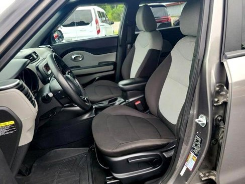 Used 2016 Kia Soul image 14