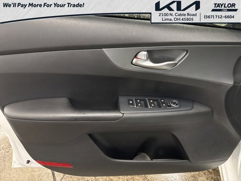 Used 2020 Kia Forte LXS image 23