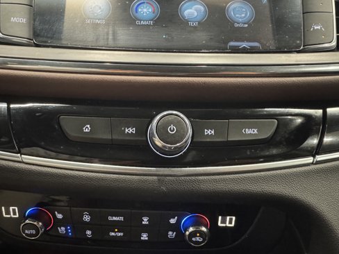Used 2019 Buick Enclave Avenir image 23