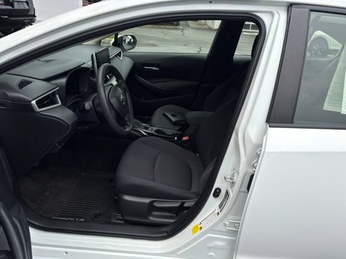 Used 2020 Toyota Corolla LE image 6