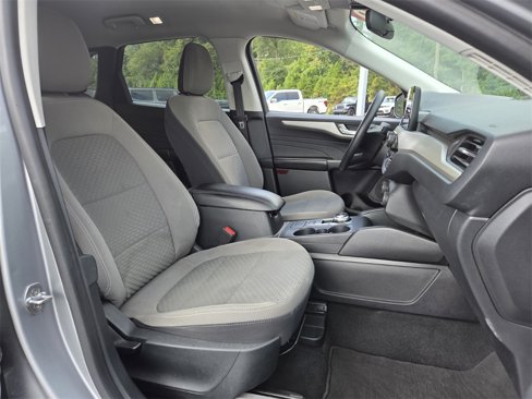 Used 2021 Ford Escape SE image 17