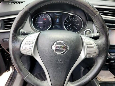 Used 2016 Nissan Rogue SL image 7