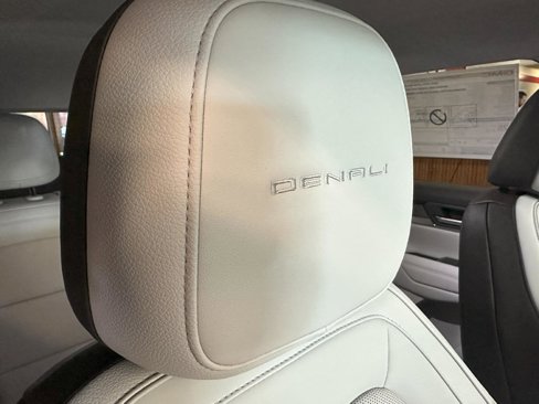 New 2026 GMC Terrain Denali image 17