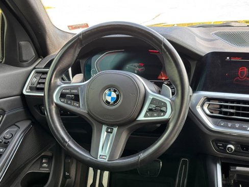 Used 2021 BMW 330i xDrive Sedan w/ M Sport Package image 15