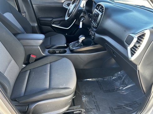 Used 2023 Kia Soul LX w/ Option Group 015 image 10
