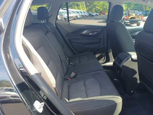 Used 2022 GMC Terrain SLE w/ Driver Convenience Package image 18