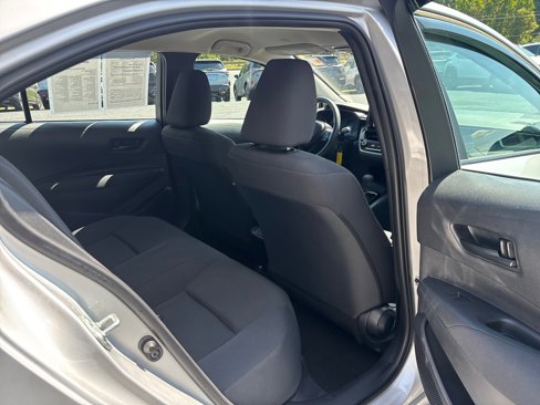 Used 2023 Toyota Corolla LE image 39