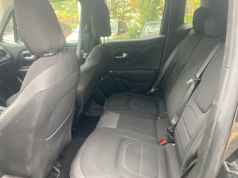 Used 2017 Jeep Renegade Altitude image 32