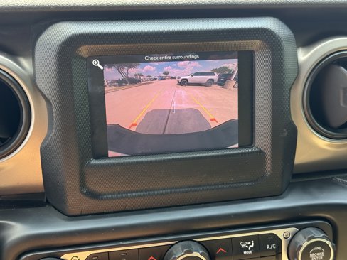 Used 2020 Jeep Gladiator Sport w/ Quick Order Package 24S image 21